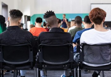 Brasil tem pelo menos 9 mil estudantes trans matriculados nas escolas