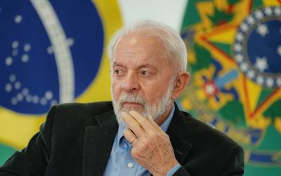 Lula indica 17 nomes para diretorias de nove agências reguladoras