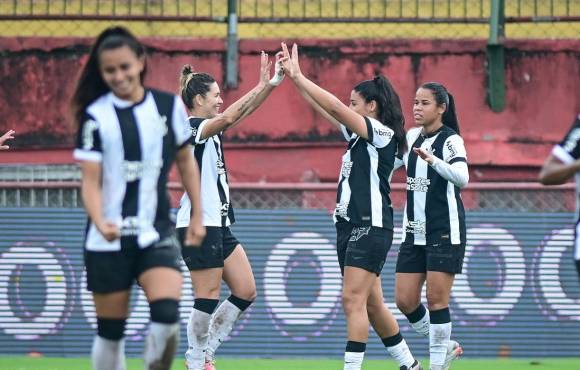 Paulistão Feminino: Corinthians vence Sao Paulo em 1º jogo da semi