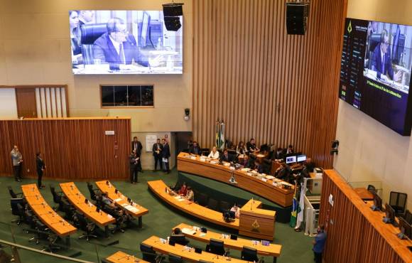 Câmara Legislativa do DF promove debate sobre inovação e comunicação