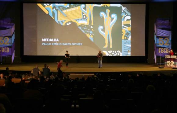 Começa hoje o mais longevo festival de cinema do Brasil