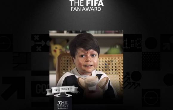 Fifa The Best: Vascaíno, menino Gui vence prêmio de torcedor do ano