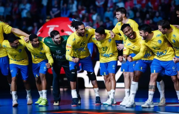 Brasil derrota EUA e avança à 2ª fase do Mundial de Handebol masculino