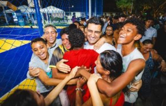 JHC entrega parque linear Freitas Neto na parte alta de Maceió: 'garantir o melhor a quem mais precisa'